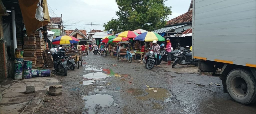 Pedagang Ingin Revitalisasi Pasar Rembang