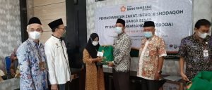 BPR Serahkan Bantuan ke Ratusan Warga Rembang