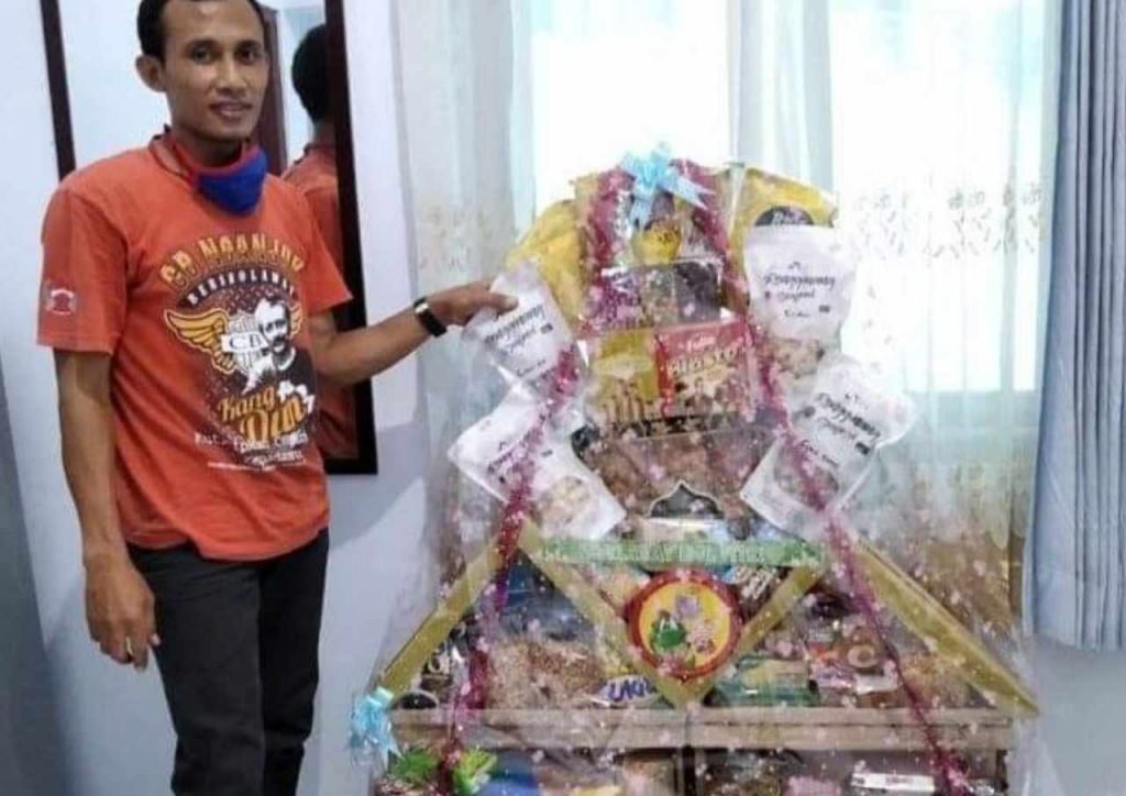 Pendapatan Parsel Lebaran UMKM Rembang Turun