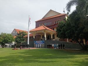 Pemkab Rembang Gelar Upacara untuk Peringati Hardiknas
