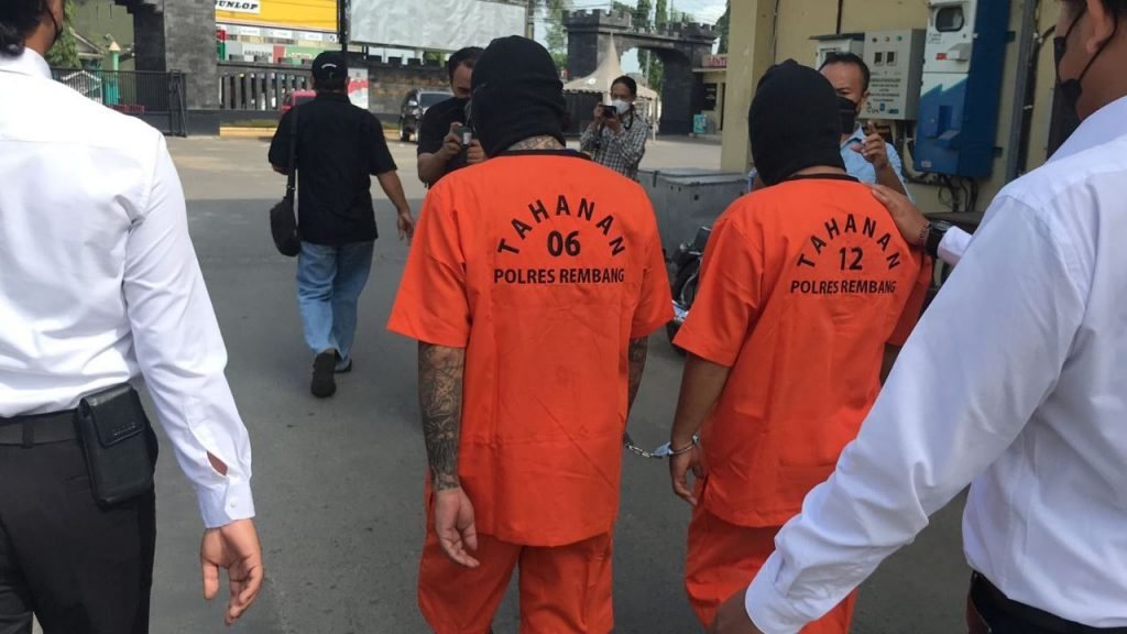Dua Orang Pengedar Ganja Berhasil Ditangkap Polres Rembang