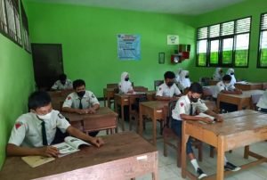 Jam Pelajaran Tingkat SMP Rembang Akan Ditambah