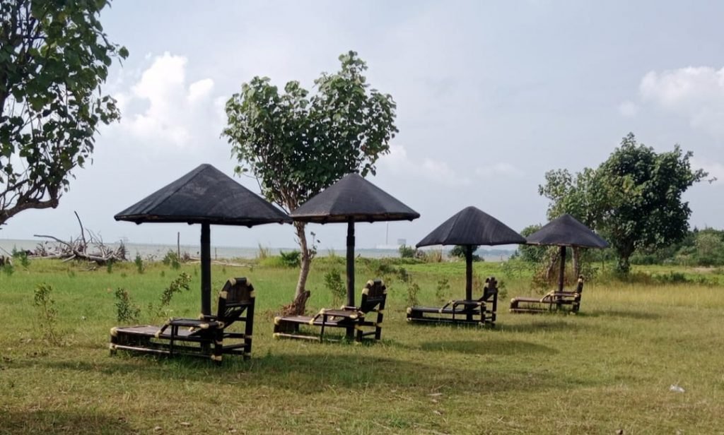 Pantai Indah Layur Jadi Destinasi Wisata Baru di Rembang