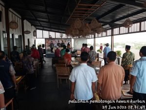 Dintanpan Rembang Lakukan Pemeriksaan Terhadap Hewan Kurban Jelang Idul Adha
