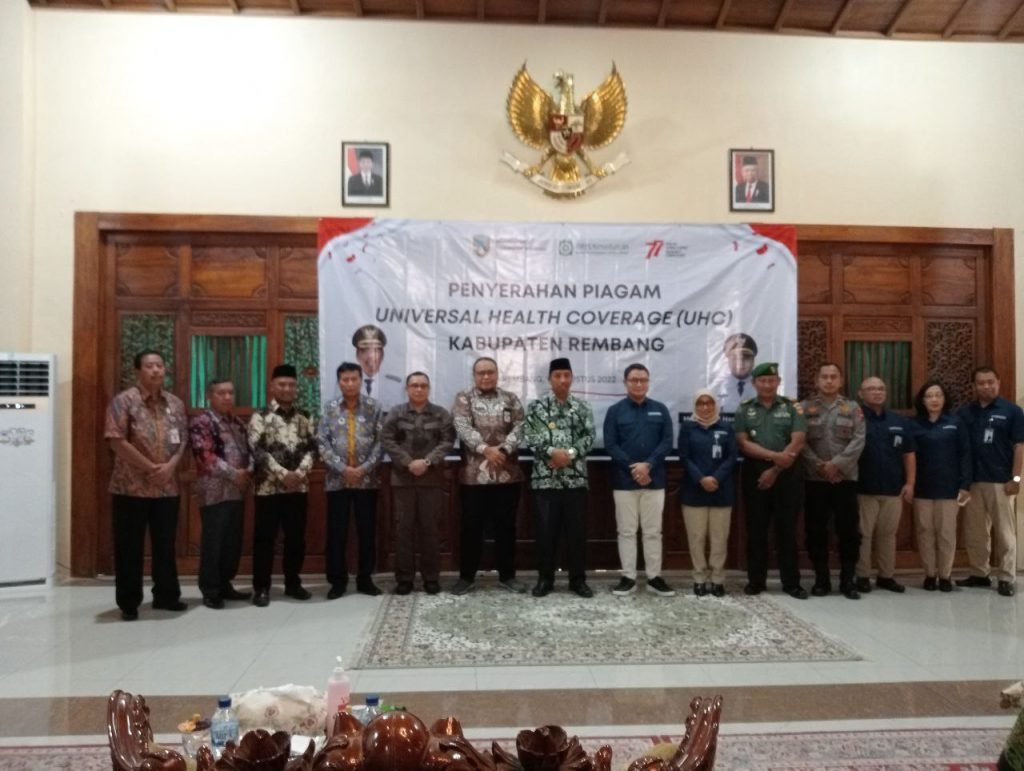BPJS Kesehatan Beri Penghargaan Kepada Pemkab Rembang