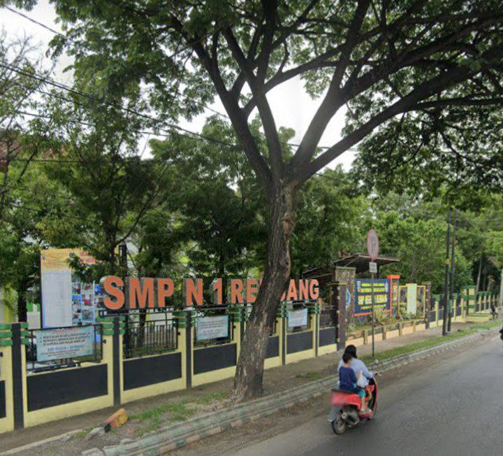 SMP N 1 Rembang Jadi Satu-satunya Sekolah yang Ikut Adiwiyata Nasional dari Rembang