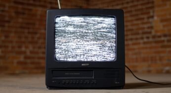 Lakukan Sosialisasi, Pihak Kominfo Ungkap Alasan Hentikan Siaran TV Analog