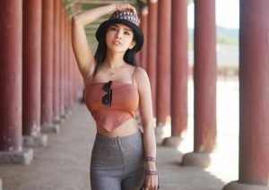 Maria Vania Sibuk Seleksi Calon Suami