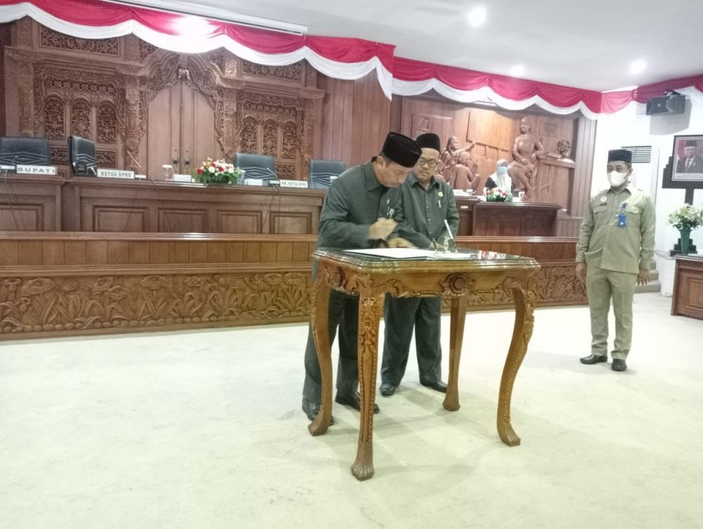 Perubahan KUA dan PPAS Telah Disetujui Dalam Rapat Paripurna DPRD Rembang