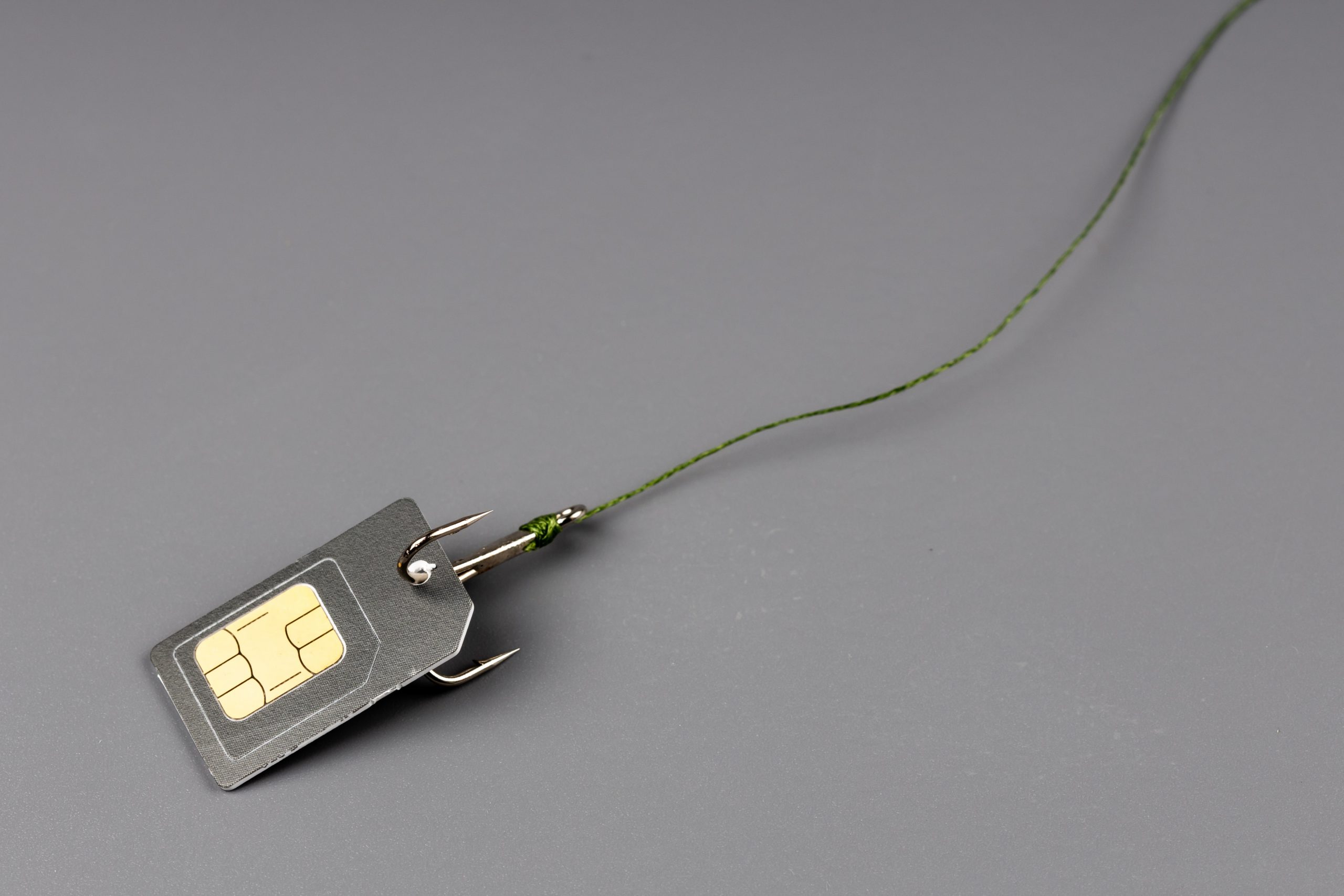 Data SIM Card Diduga Bocor, Keamanan Siber Kominfo Dipertanyakan