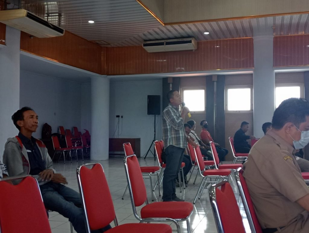 Peternak Ayam Belum Masuk di Aturan Sebagai Penerima BBM Subsidi