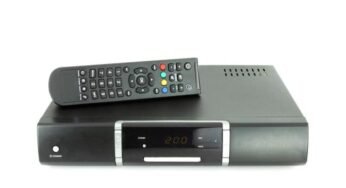 8 Cara Mudah untuk Memasang Set Top Box TV Digital