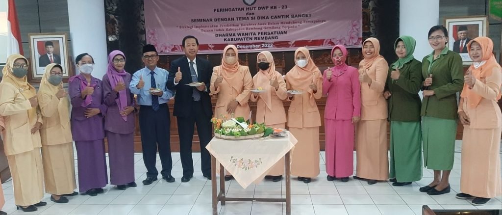 Foto: Peringatan Hari Ulang Tahun Dharma Wanita Persatuan (Sumber: Rembangkab)