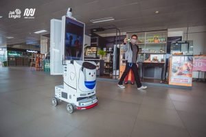 MRT Jakarta Hadirkan Robot Pintar DINA untuk Patroli di Stasiun
