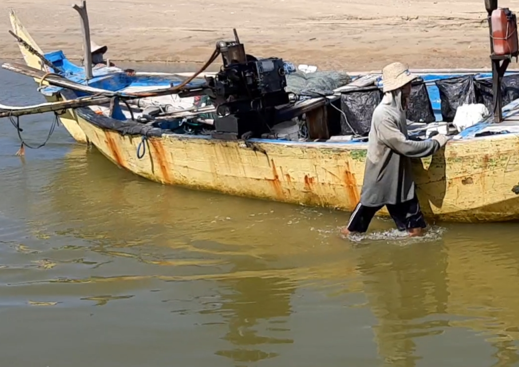 Bupati Rembang Ungkap Alat hingga Dana Normalisasi DPUTARU Diminta Atasi Pendangkalan Sungai - Rembang