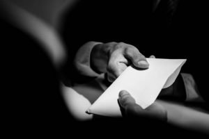 Foto: Ilustrasi pencucian uang (Sumber: iStock)