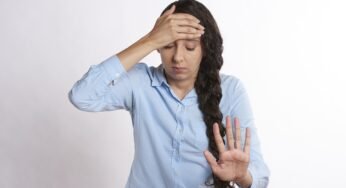 Atasi Sakit Kepala Migrain Dengan Terapkan 7 Tips Ini