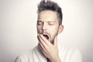 7 Cara Menghilangkan Rasa Ngantuk Saat Puasa