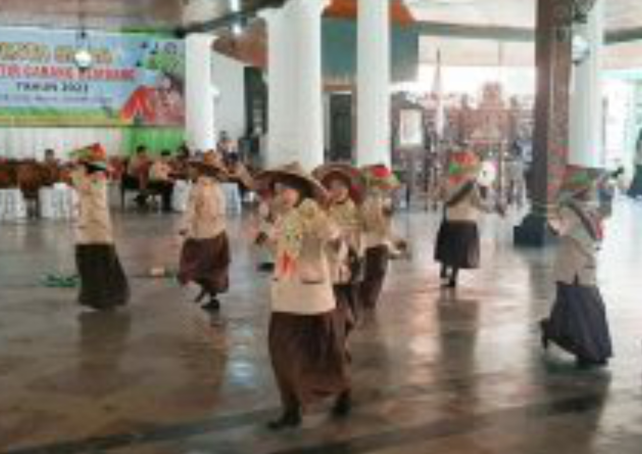 Foto: Pesta Siaga di Pendapa Museum Kartini (Sumber: Rembangkab)