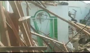 Foto: SD Nglojo Sarang Rusak (Sumber: rembangkab)