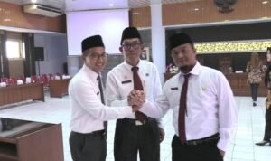 Foto: Bupati Rembang Lantik Tiga Kepala Dinas Baru (Sumber: rembangkab)