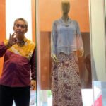 Foto: karya batik Maranatha Ongs di dalam Museum Batik Indonesia (Sumber: rembangkab)