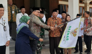 Foto: Penyaluran ZIS (Sumber: rembangkab)