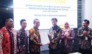 Foto: Penilaian pelaksanaan keterbukaan informasi publik (Sumber: rembangkab)