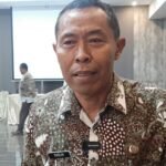 Foto: Raslim selaku Kepala Bidang (Kabid) Pengendalian dan Sistem Informasi Industri Dinperinaker (Sumber: rembangkab)
