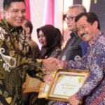 Foto: Pemkab Rembang Raih Penghargaan dalam Anugerah Keterbukaan Informasi Publik 2023 (Sumber: rembangkab)