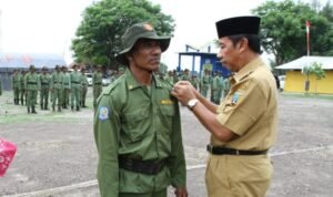 Foto: Bupati Rembang Ingatkan Satlinmas untuk Pahami Tupoksi dalam Pemilu (Sumber: rembangkab)
