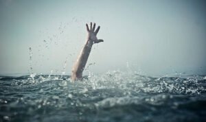 Foto: Ilustrasi tenggelam (Sumber: istock)