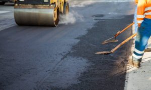 Foto: Ilustrasi perbaikan jalan (Sumber: istock)
