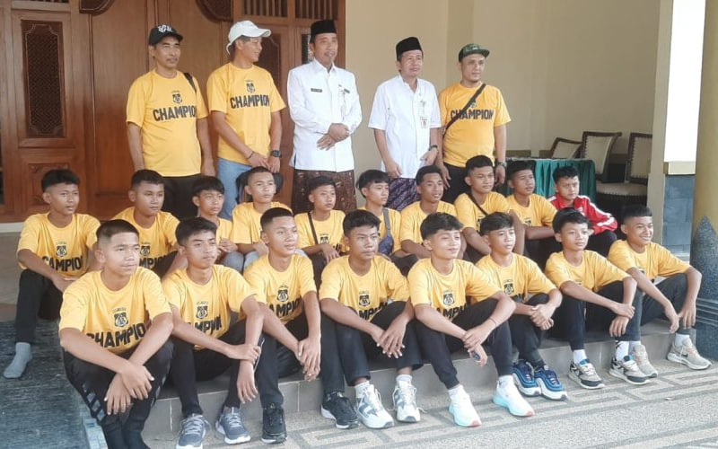Foto: Tim sepakbola Bintang FC (Sumber: rembangkab)