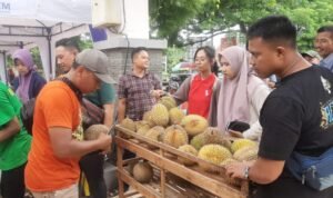 Foto: Festival Durian Kenduren Rembang (Sumber: rembangkab)