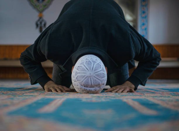 Tata Cara Sujud Tilawah dan Bacaan Doanya