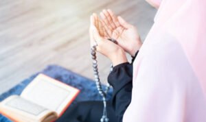 Bacaan Doa Pembuka Aura Wajah, Agar Dicintai Orang Sekitar