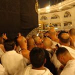 Doa Saat Melihat, Mencium, dan Menyentuh Hajar Aswad