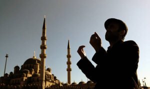Doa Agar Mendapat Kelimpahan Rezeki di Hari Jumat