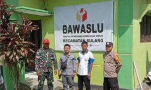Foto: Petugas Gabungan Tiga Pilar Pastikan Situasi Kondusif Jelang Pemilu 2024 (Sumber: humas polri)