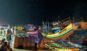 Foto: Polisi saat melakukan patroli (Sumber: humas polri)