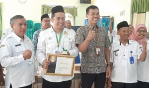 Foto: Puskesmas Pancur Rembang Raih Penghargaan dari BPJS Kesehatan (Sumber: rembangkab)