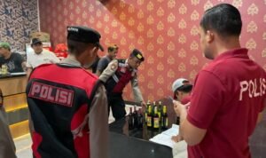 Foto: Polres Rembang Berhasil Sita Miras (Sumber: POlres Rembang)