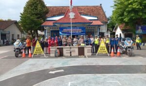 Foto: Satgas Quick Response Siap Lakukan Pengamanan Arus Mudik (Sumber: Polres Rembang)