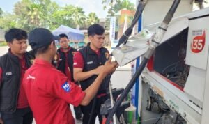 Foto: Jelang Mudik, Sat Reskrim Polres Rembang Lakukan Pengecekan di SPBU (Sumber: polres rembang)
