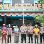Polres Rembang Bagi-bagi Helm Gratis/polres rembang