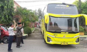 Tiga Bus Rembang Telah Berangkat ke Jakarta untuk Jemput Pemudik/rembangkab