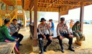 Foto: Polres Rembang Lakukan Pengawasan di Objek Wisata Pesisir (Sumber: polres rembang)