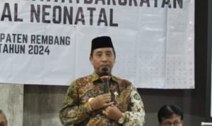 Foto: Bupati Rembang, Hafidz (Sumber: rembangkab)