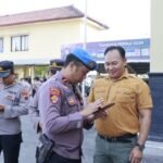 Foto: Personel Polres Rembang Jalani Pemeriksaan HP (Sumber: polres rembang)